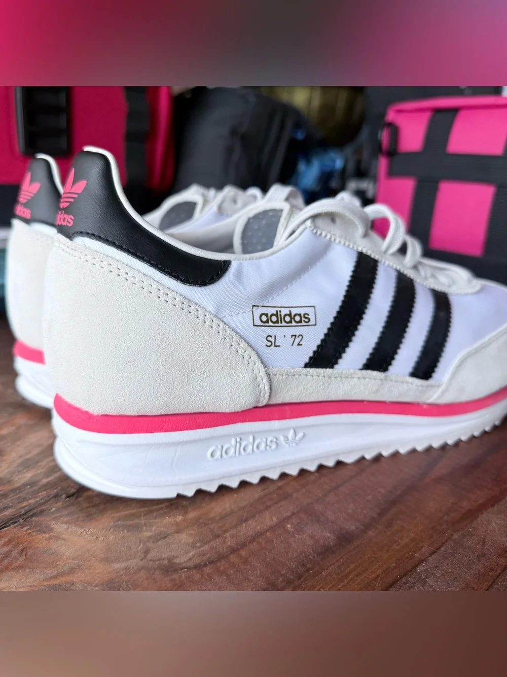 Adidas SL 72